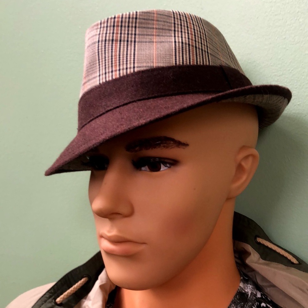 Henschel Hat Co Fedora Size Medium ﻿ ﻿